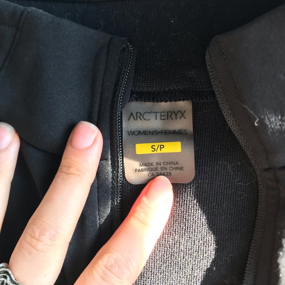 Arc’teryx women’s thermal shirt